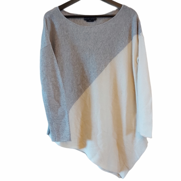 Alice + Olivia cashmere assymetrical color block - Picture 2 of 6